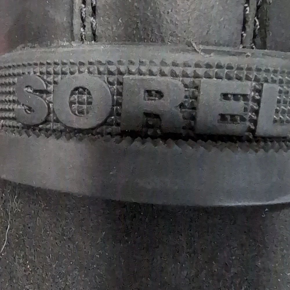 Sorel Black Leather Chelsea Ankle Boots Size 7 Waterproof Lug Sole Quiet Luxury